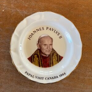 Pope John Paul II Papal Visit Canada 1984 Plate Duchess Bone China England